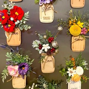 Small wooden jar magnets with sola wood pansy’s